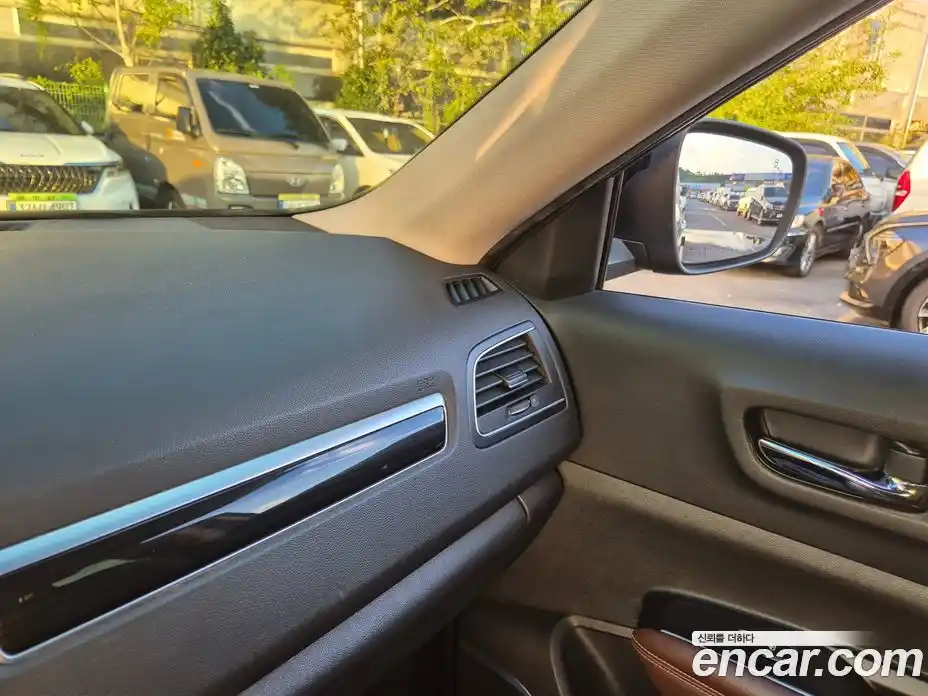 Renault QM6 2017 2.0 Автомат в Москве № 185733, фото 20