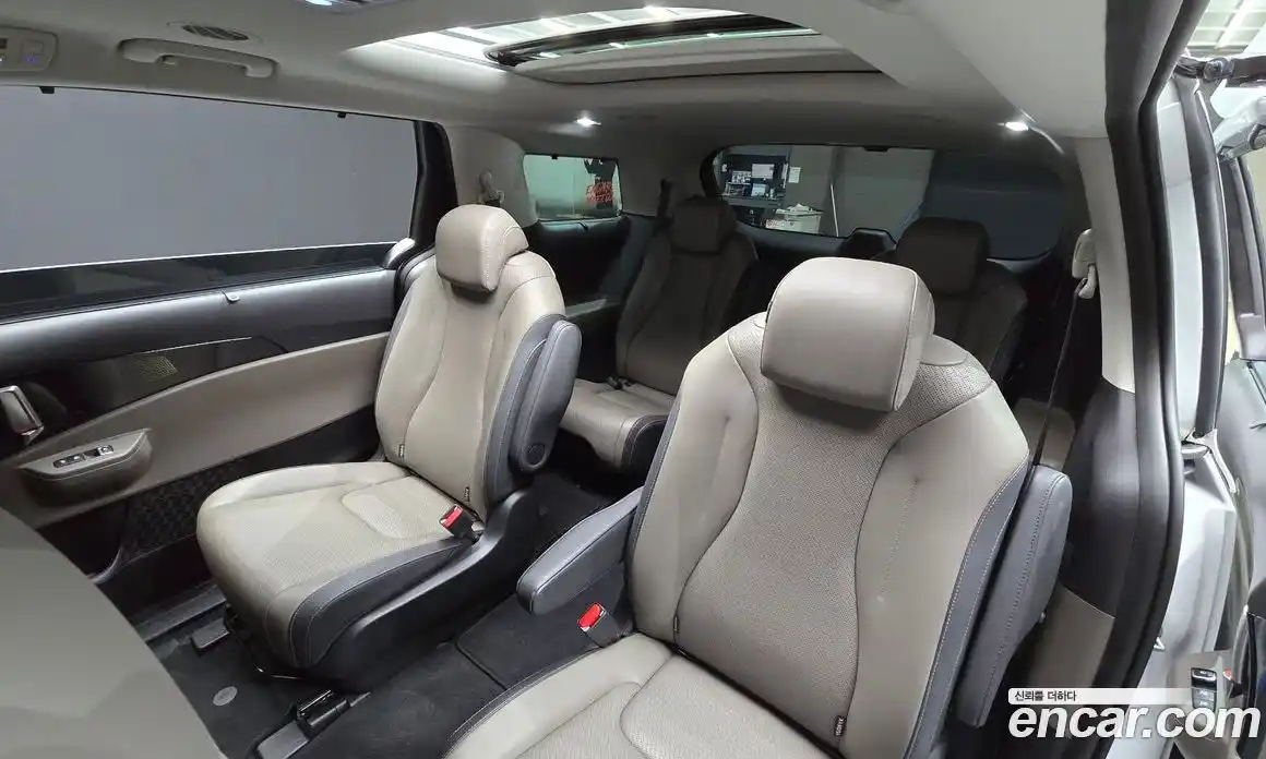 Kia Canival 2024 2.2 Автомат в Москве № 18625, фото 13