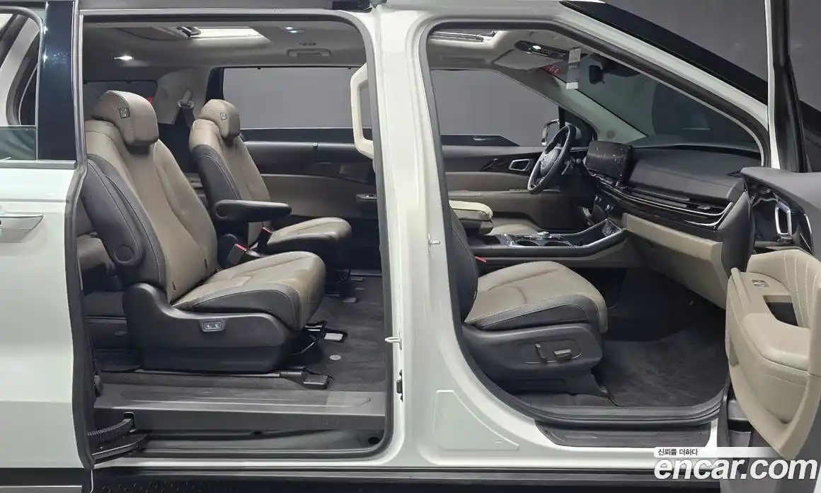 Kia Canival 2024 2.2 Автомат в Москве № 18625, фото 17