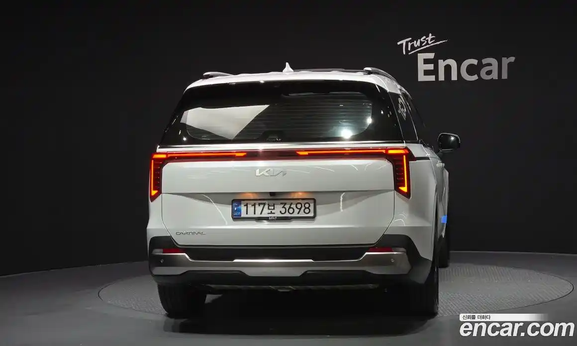 Kia Canival 2024 2.2 Автомат в Москве № 18625, фото 19