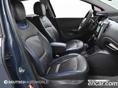 Renault QM3 2015 1.5 Автомат в Москве № 186655, миниатюра 12