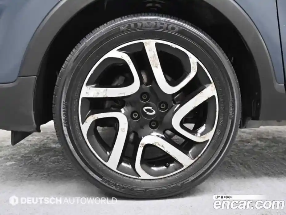 Renault QM3 2015 1.5 Автомат в Москве № 186655, фото 5