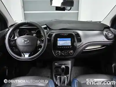 Renault QM3 2015 1.5 Автомат в Москве № 186655, миниатюра 7