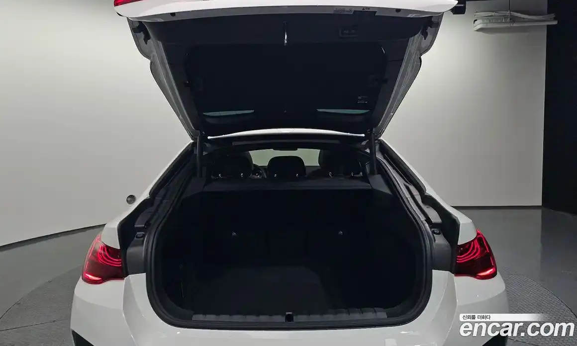 BMW 4-Series 2025 2.0 Автомат в Москве № 186777, фото 9