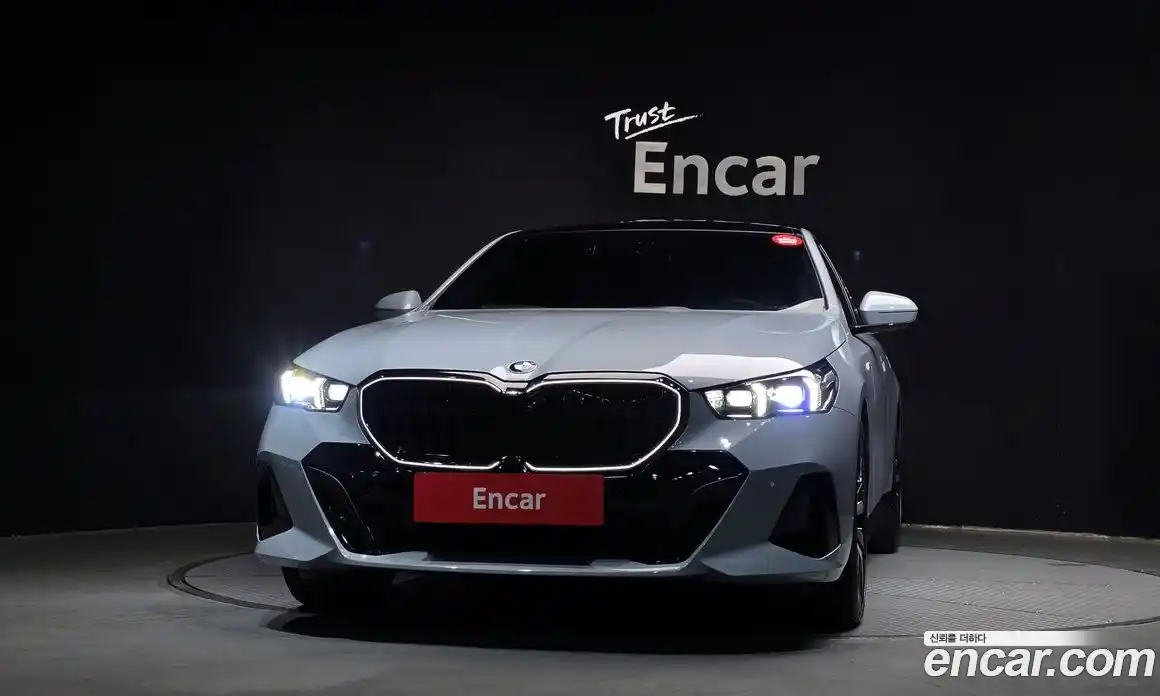 BMW 5-Series 2025 2.0 Автомат в Москве № 187547, фото 13