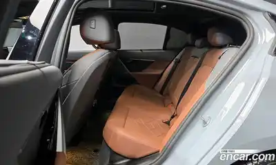 BMW 5-Series 2025 2.0 Автомат в Москве № 187547, миниатюра 10