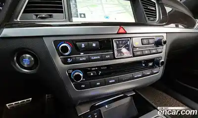 Genesis G80 2018 3.3 Автомат в Москве № 18764, миниатюра 3