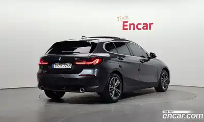 BMW 1-Series 2022 2.0 Автомат в Москве № 189125, миниатюра 10