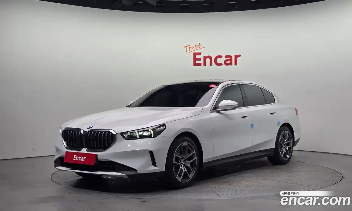 BMW 5-Series 2024 2.0 Автомат в Москве № 189481, фото 15