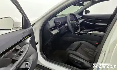 BMW 5-Series 2024 2.0 Автомат в Москве № 189481, миниатюра 2