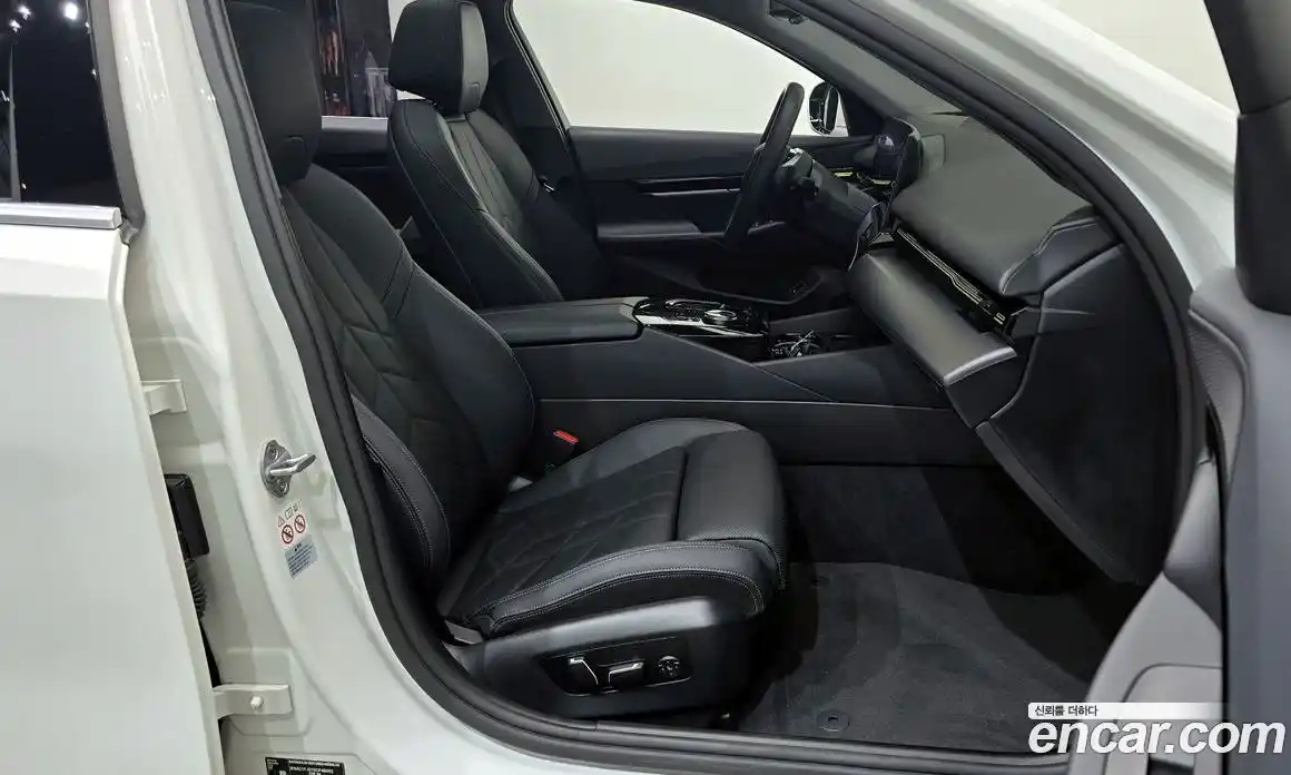 BMW 5-Series 2024 2.0 Автомат в Москве № 189481, фото 6