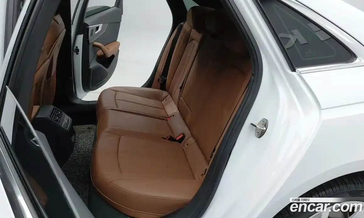 Audi A4 2021 2.0 Автомат в Москве № 190397, фото 11