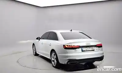 Audi A4 2021 2.0 Автомат в Москве № 190397, миниатюра 2