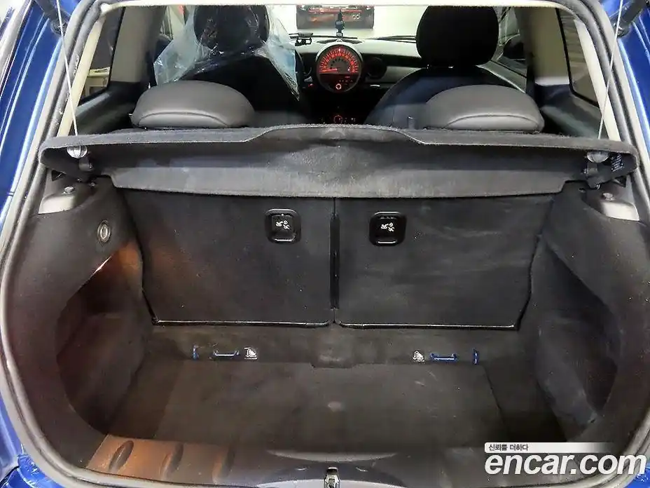 Mini Cooper 2013 1.6 Автомат в Москве № 190564, фото 14