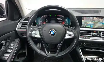 BMW 3-Series 2020 2.0 Автомат в Москве № 191591, миниатюра 11