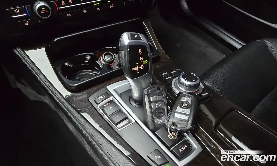 BMW 5-Series 2013 2.0 Автомат в Москве № 192154, фото 3