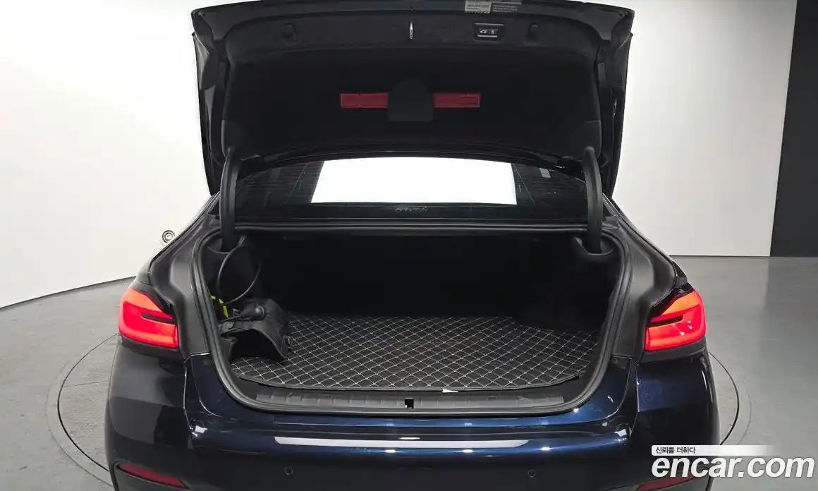 BMW 5-Series 2022 2.0 Автомат в Москве № 192188, фото 20