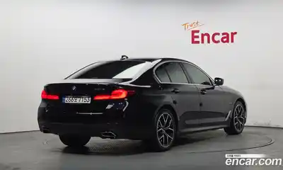 BMW 5-Series 2022 2.0 Автомат в Москве № 192188, миниатюра 2