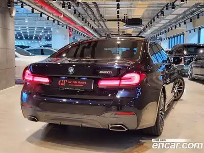 BMW 5-Series 2021 2.0 Автомат в Москве № 192600, миниатюра 2