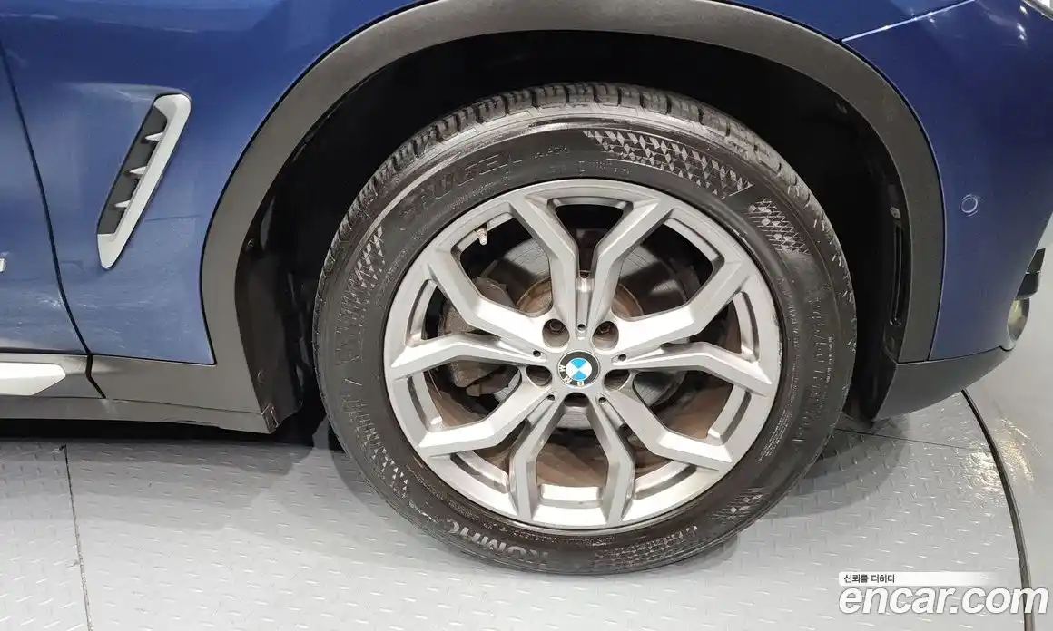 BMW X3 2018 2.0 Автомат в Москве № 192775, фото 20