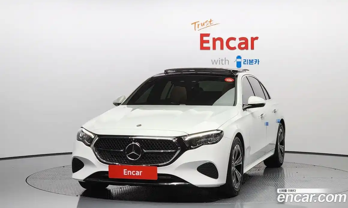 Mercedes-Benz E-Class 2024 2.0 Автомат в Москве № 193896, фото 3