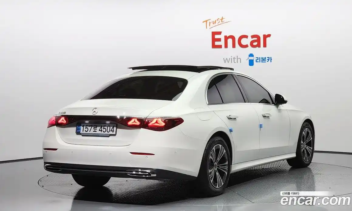 Mercedes-Benz E-Class 2024 2.0 Автомат в Москве № 193896, фото 5