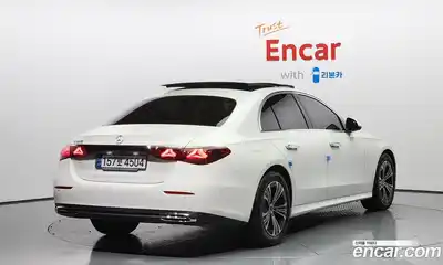 Mercedes-Benz E-Class 2024 2.0 Автомат в Москве № 193896, миниатюра 5