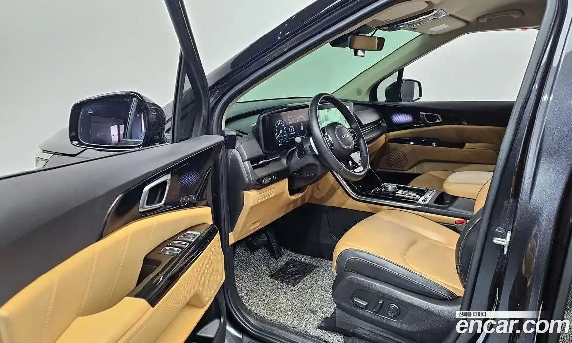 Kia Canival 2023 3.5 Автомат в Москве № 19433, фото 20