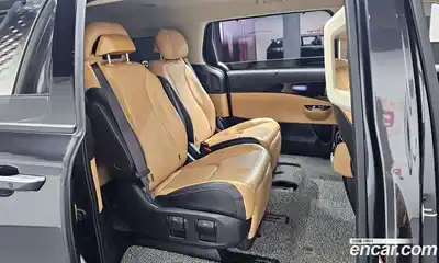 Kia Canival 2023 3.5 Автомат в Москве № 19433, миниатюра 5