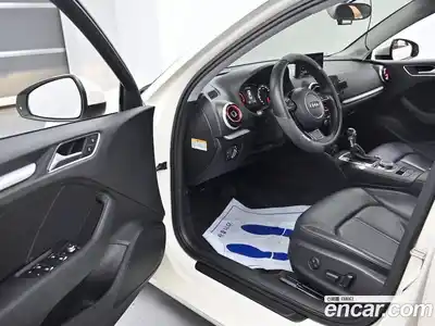 Audi A3 2015 2.0 Автомат в Москве № 196771, миниатюра 11