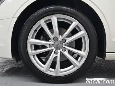 Audi A3 2015 2.0 Автомат в Москве № 196771, миниатюра 5