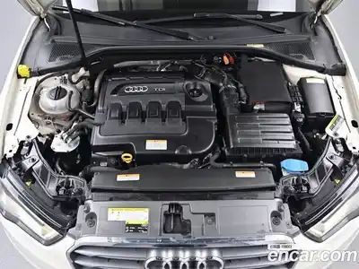 Audi A3 2015 2.0 Автомат в Москве № 196771, миниатюра 6