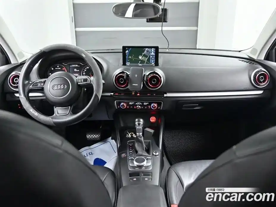 Audi A3 2015 2.0 Автомат в Москве № 196771, фото 7