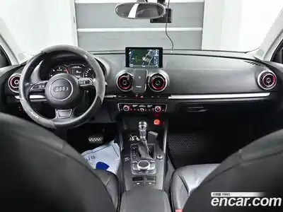 Audi A3 2015 2.0 Автомат в Москве № 196771, миниатюра 7