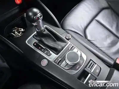 Audi A3 2015 2.0 Автомат в Москве № 196771, миниатюра 9