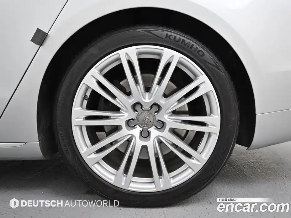 Audi A8 2013 4.1 Автомат в Москве № 196895, фото 18