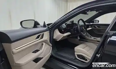 Porsche Taycan 2022 0.2 Автомат в Москве № 197146, миниатюра 10