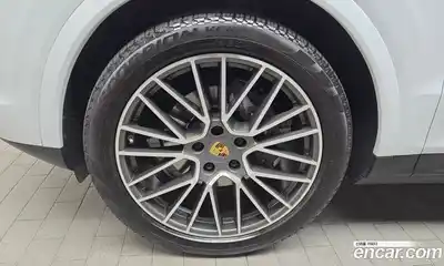 Porsche Cayenne 2020 3.0 Автомат в Москве № 197322, миниатюра 5