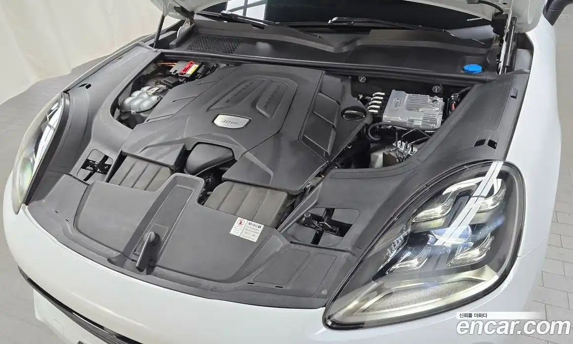 Porsche Cayenne 2020 3.0 Автомат в Москве № 197322, фото 6