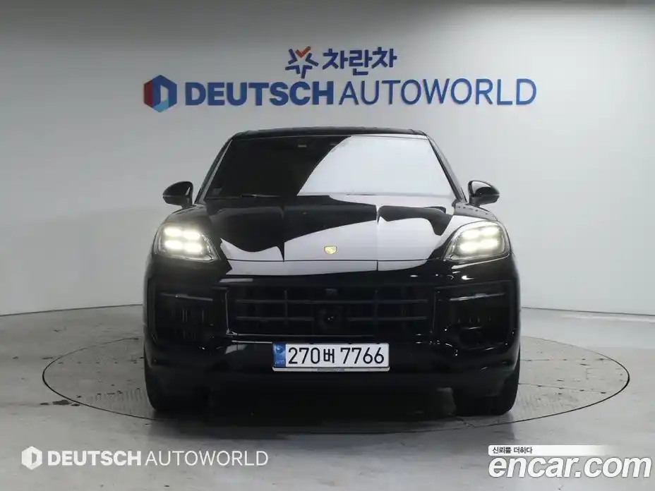 Porsche Cayenne 2024 3.0 Автомат в Москве № 197866, фото 3