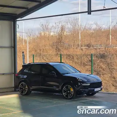 Porsche Cayenne, 2016