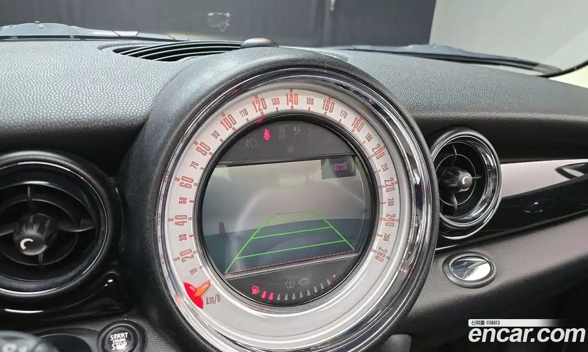 Mini Cooper 2012 1.6 Автомат в Москве № 198337, фото 15