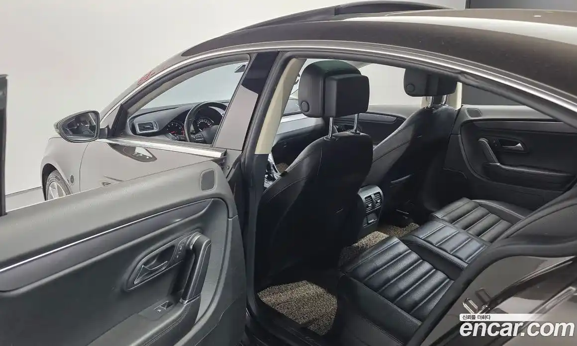 Volkswagen CC 2013 2.0 Автомат в Москве № 199235, фото 18