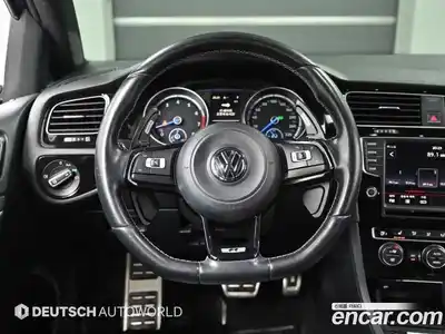 Volkswagen Golf 2016 2.0 Автомат в Москве № 199326, миниатюра 12