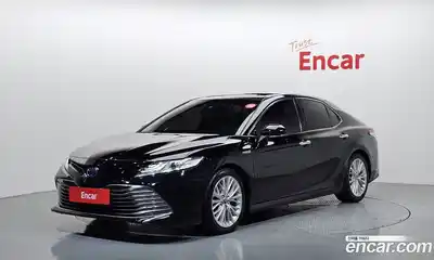 Toyota Camry, 2019