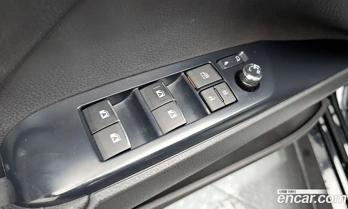 Toyota Camry 2019 2.5 Автомат в Москве № 199652, фото 14