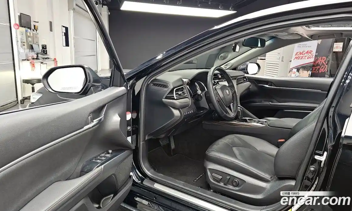 Toyota Camry 2019 2.5 Автомат в Москве № 199652, фото 10