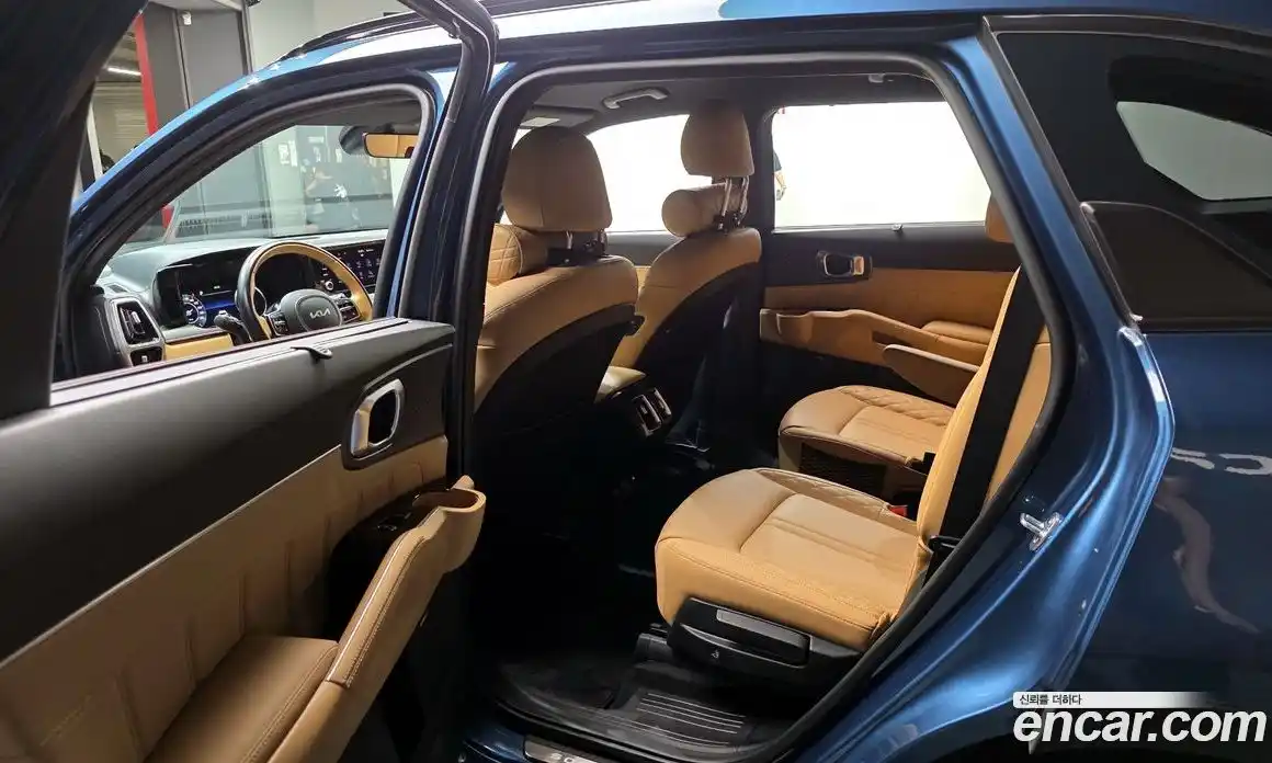 Kia Sorento 2023 2.5 Автомат в Москве № 20009, фото 8