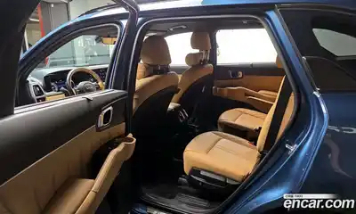 Kia Sorento 2023 2.5 Автомат в Москве № 20009, миниатюра 8