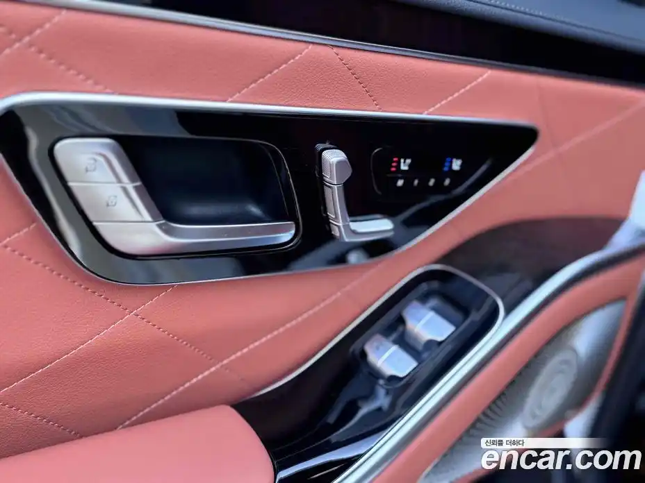 Mercedes-Benz S-Class 2023 3.0 Автомат в Москве № 203117, фото 13